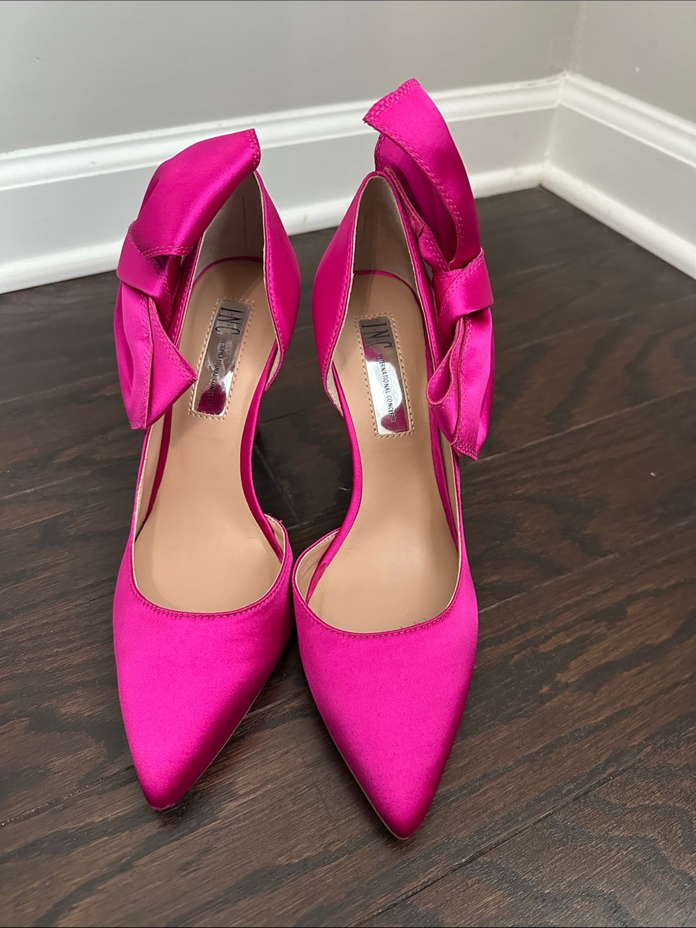 INC International Concepts Fuchsia Satin Pointed-Toe Heels with Bow Accent